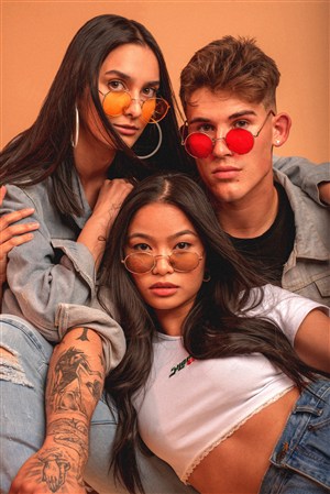 春药玩奶头喷奶水小说