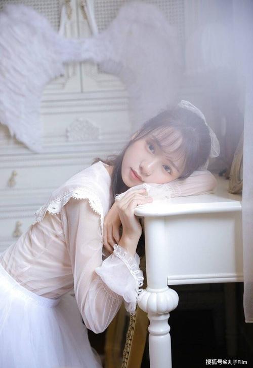 美女隐私打扑克视频软件